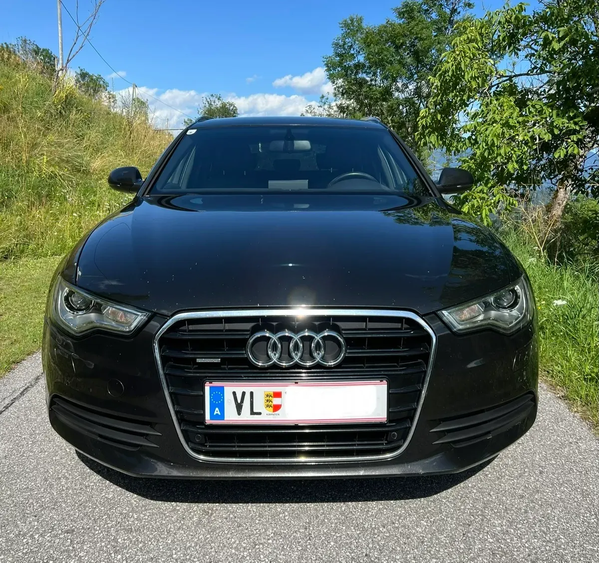 Audi A6 2011 photo 2