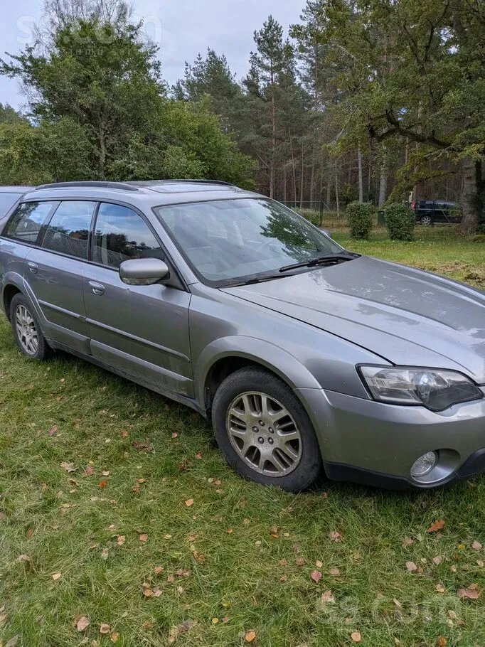 Subaru Legacy 2006 photo 2