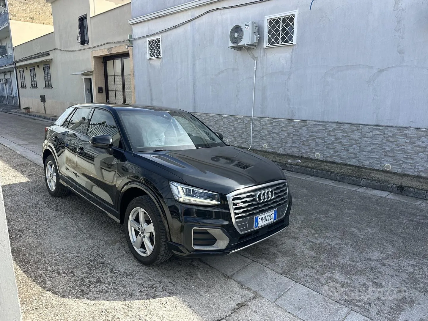 Audi Q2 2017 photo 2