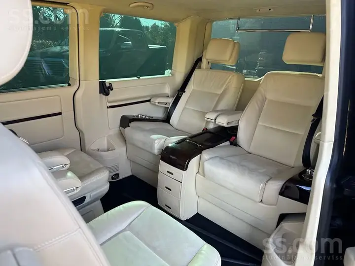 Volkswagen Multivan 2013 photo 3