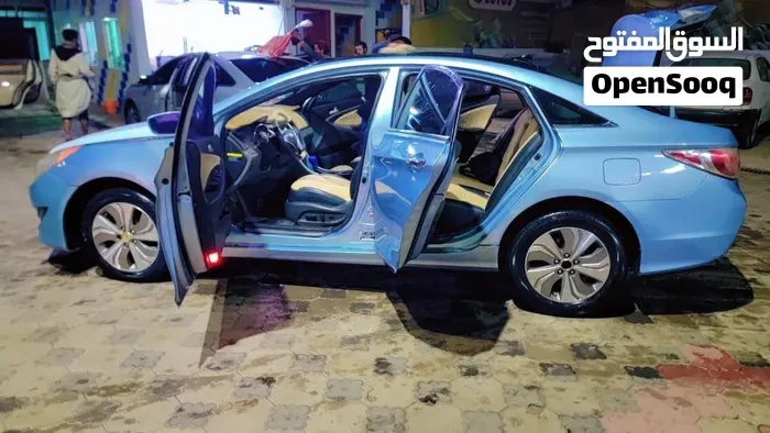 Hyundai Sonata 2015 photo 2