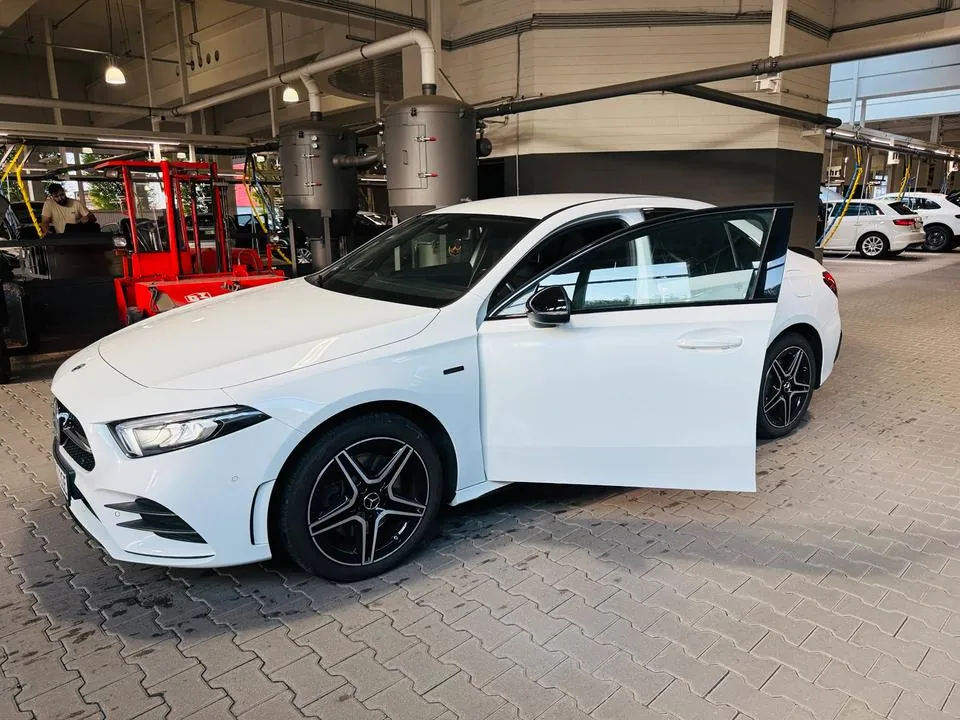 Mercedes-Benz A 250 E