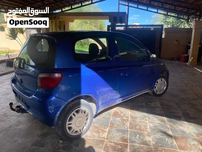 Toyota Yaris 2002 photo 3