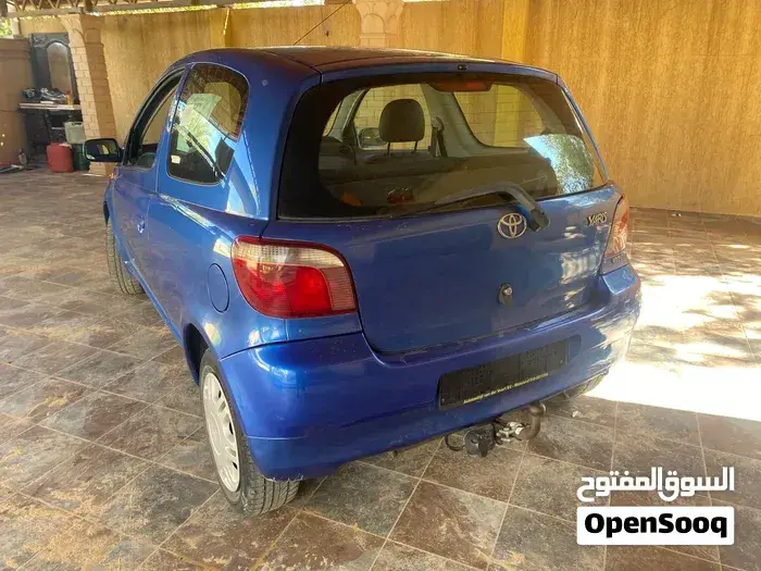 Toyota Yaris 2002 photo 2