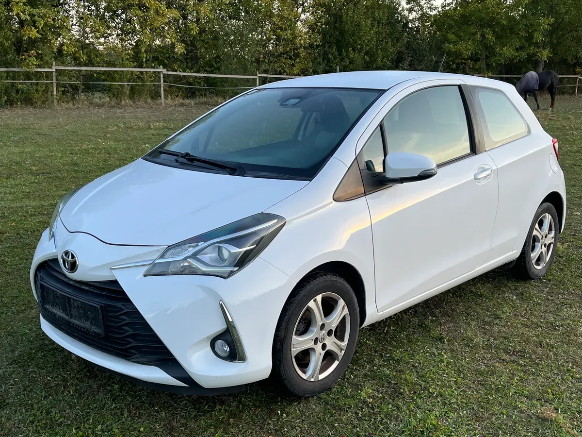 Toyota Yaris 2018 photo 3
