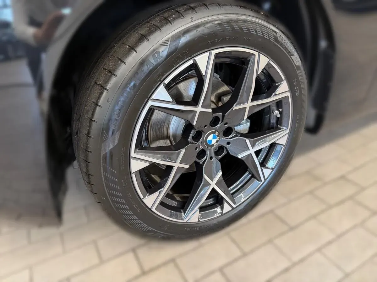 BMW X3 2025 photo 3
