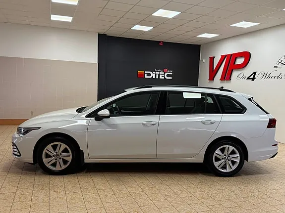 Volkswagen Golf I 2024 photo 4