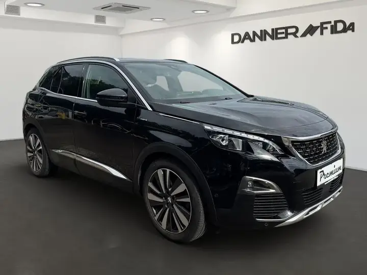 Peugeot 3008 2020 photo 2