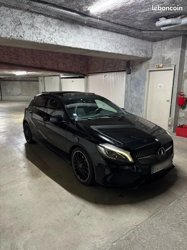 Mercedes-Benz A180