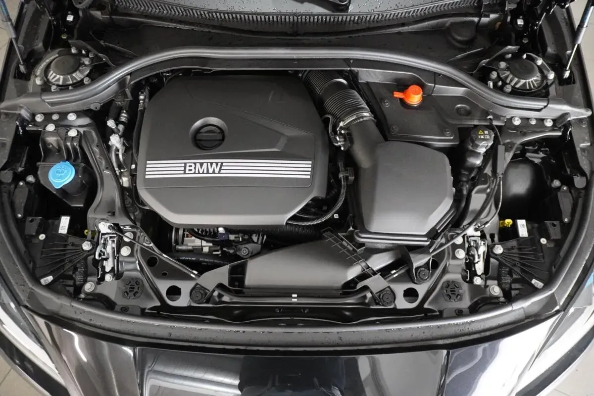 BMW 1 Series 2026 photo 2