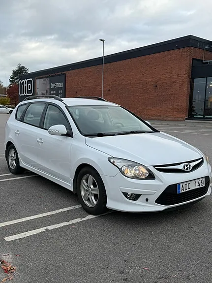 Hyundai I30 2011 photo 2