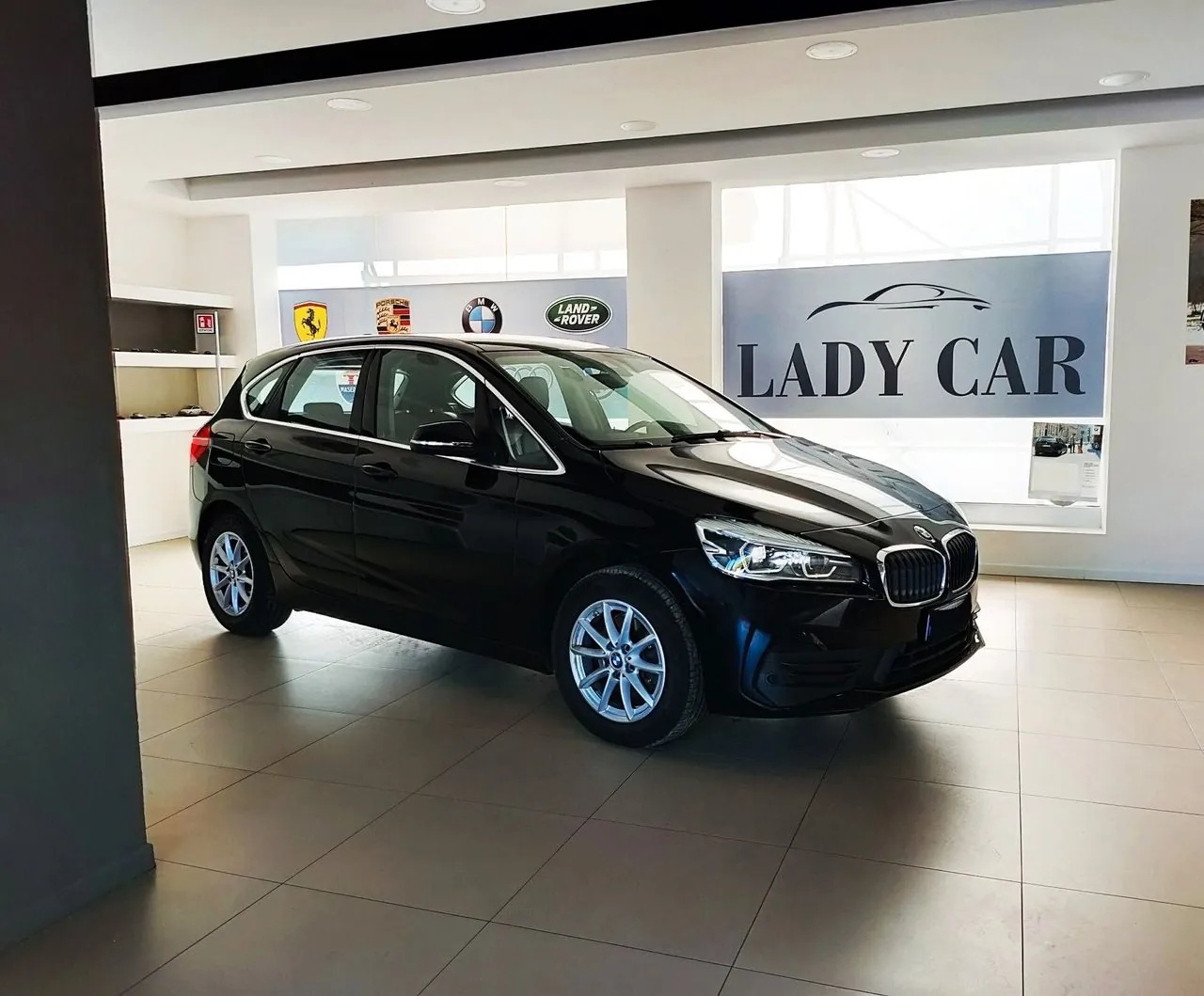 BMW 216D Active Tourer 2020 photo 3