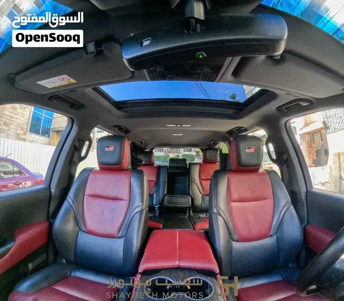 Toyota Land Cruiser 2022 photo 2