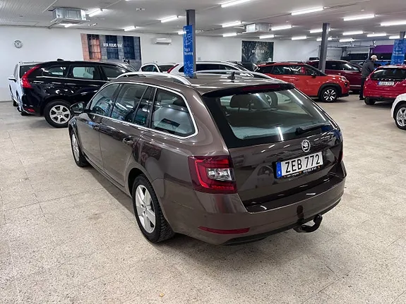 Skoda Octavia 2018 photo 4