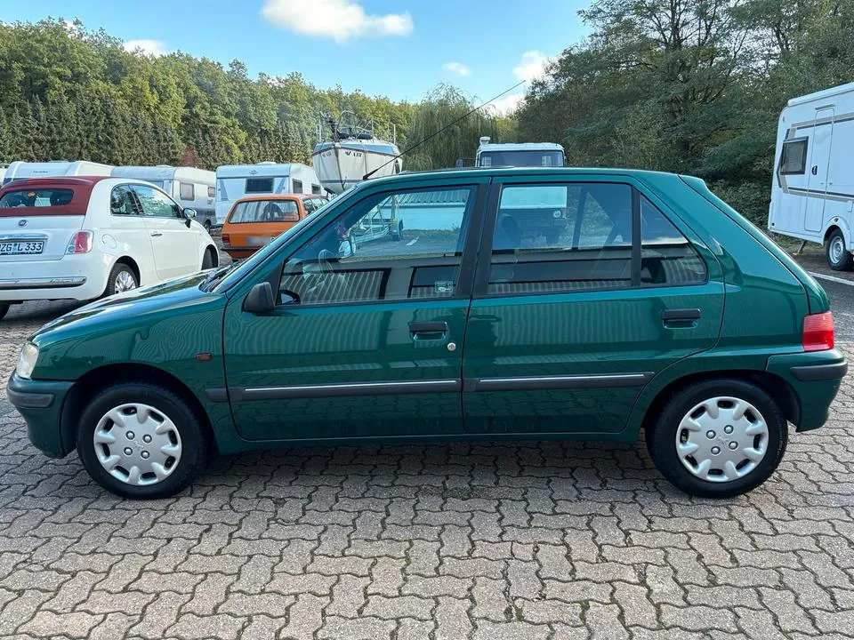 Peugeot 106