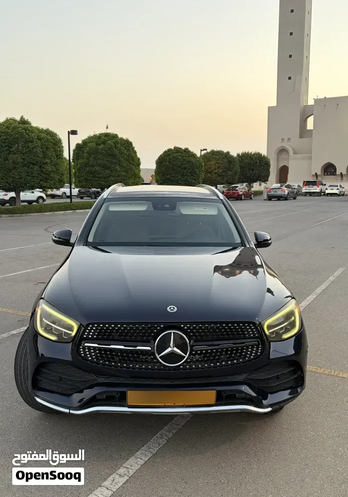 Mercedes-Benz Glc-Class 2022 photo 2