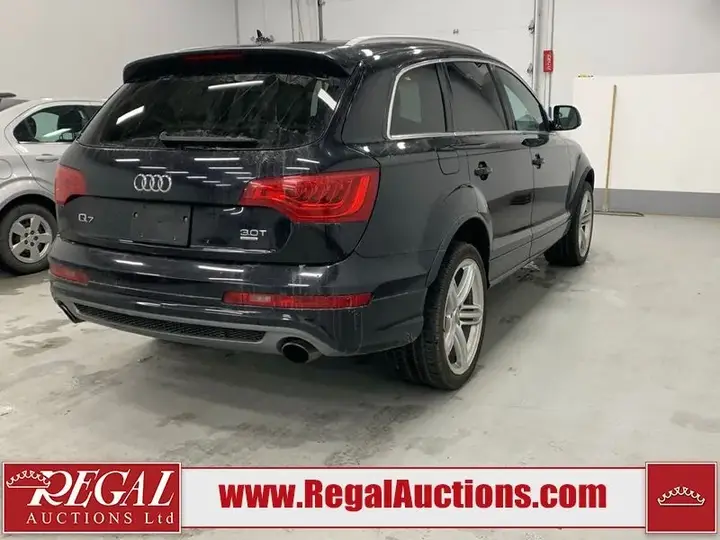 Audi Q7 2012 photo 3