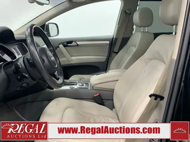 Audi Q7 2012 photo 5