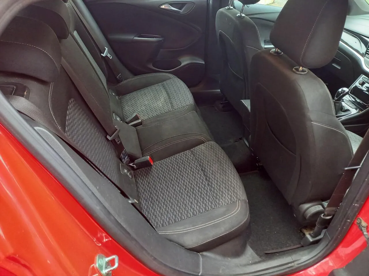 Vauxhall Astra 2016 photo 5