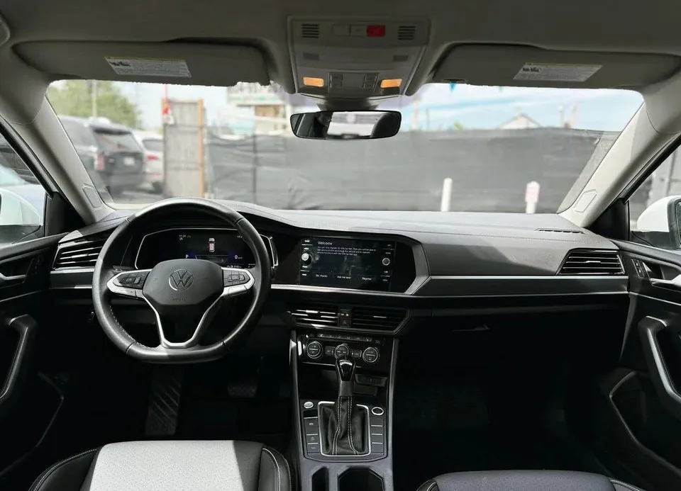 Volkswagen Jetta 2022 photo 4