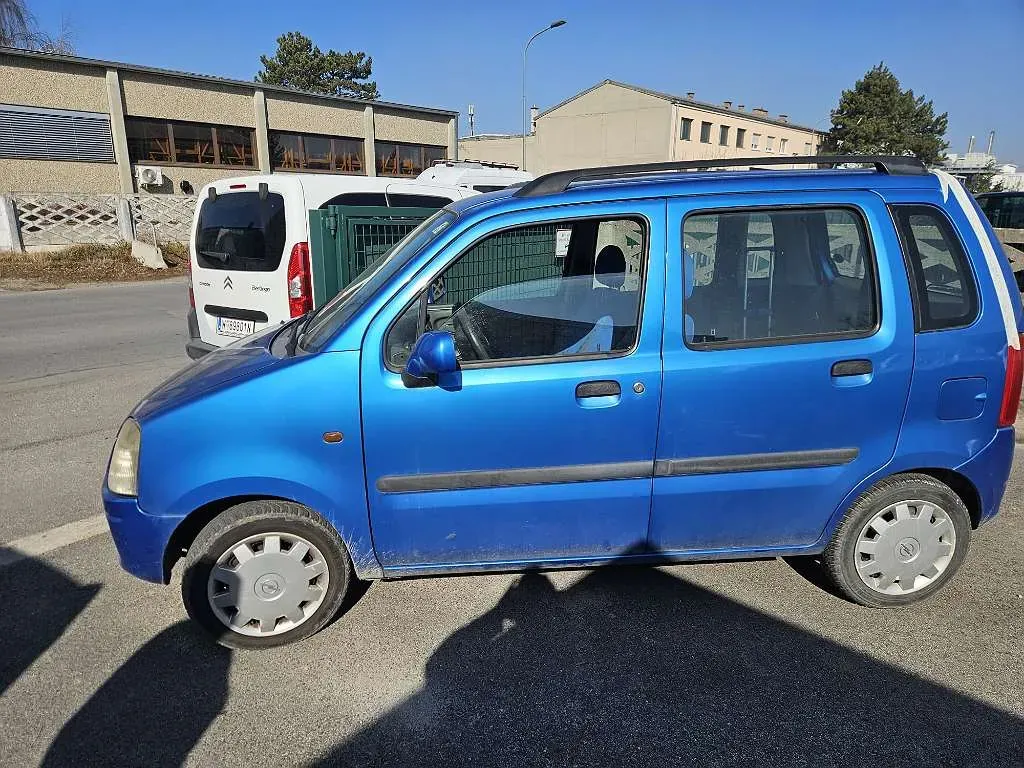 Opel Agila