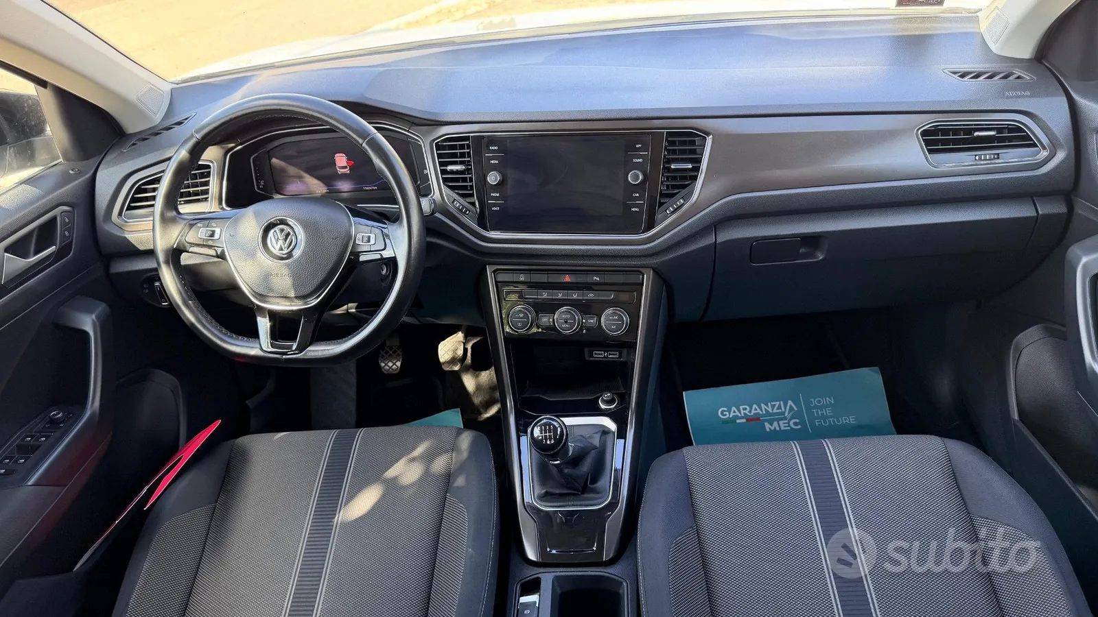Volkswagen T-Roc 2019 photo 5
