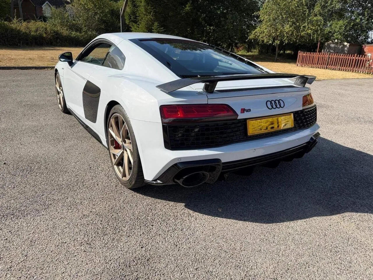 Audi R8 2024 photo 2