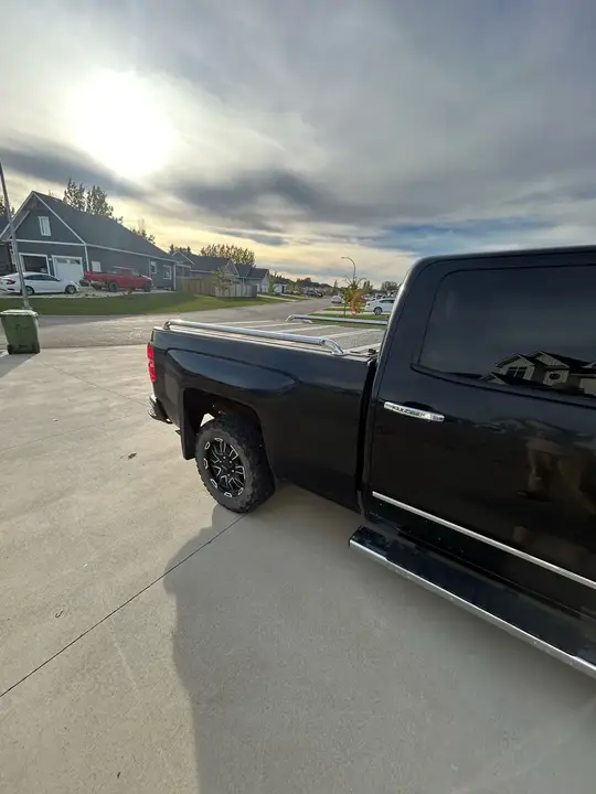 Chevrolet Silverado 1500 2014 photo 2