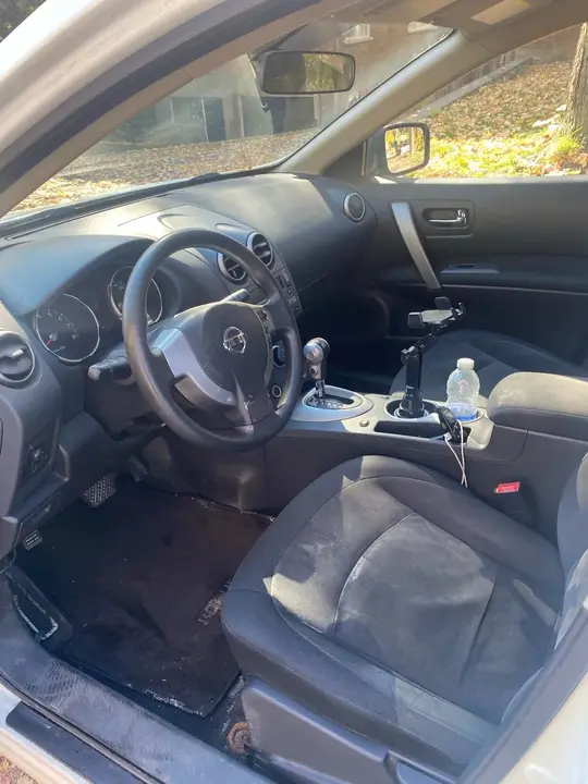 Nissan Rogue 2010 photo 4