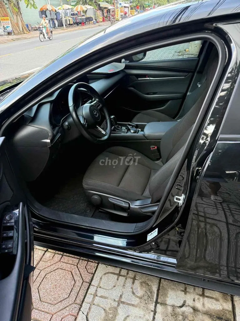 Mazda 3 2022 photo 5