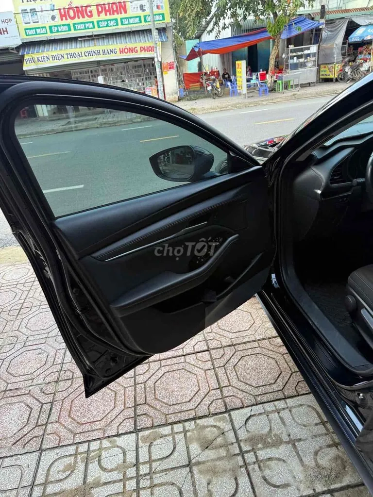 Mazda 3 2022 photo 4