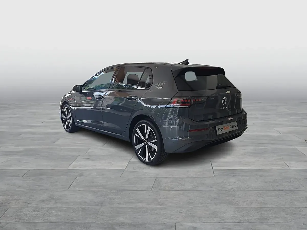 Volkswagen Golf 2026 photo 3