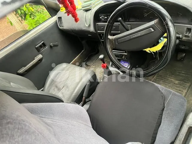 Toyota Corolla 1991 photo 2