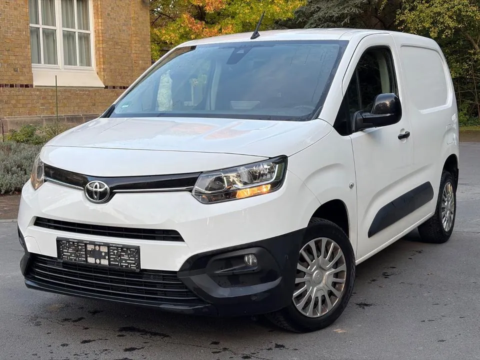Toyota Proace City
