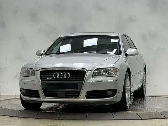 Audi A8 2006 photo 2