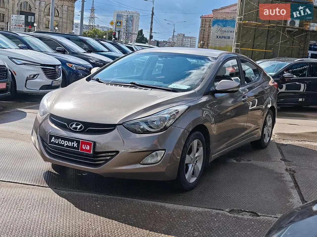 Hyundai Elantra 2012 photo 4