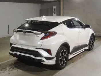 Toyota C-Hr 2017 photo 4