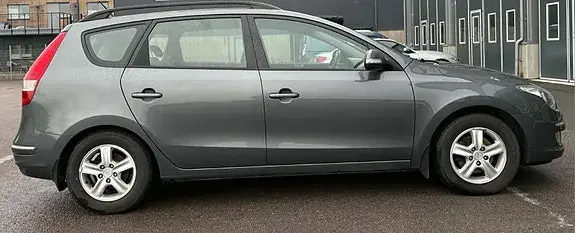 Hyundai I30 2010 photo 3