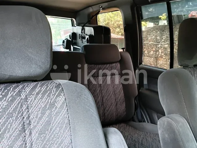 Isuzu Bighorn 1996 photo 5
