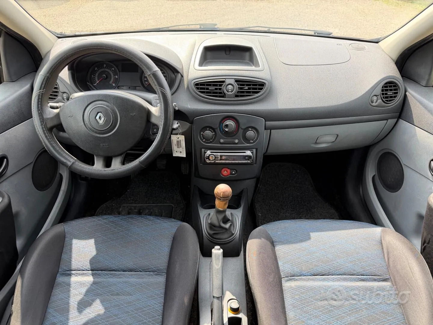 Renault Clio 2007 photo 5