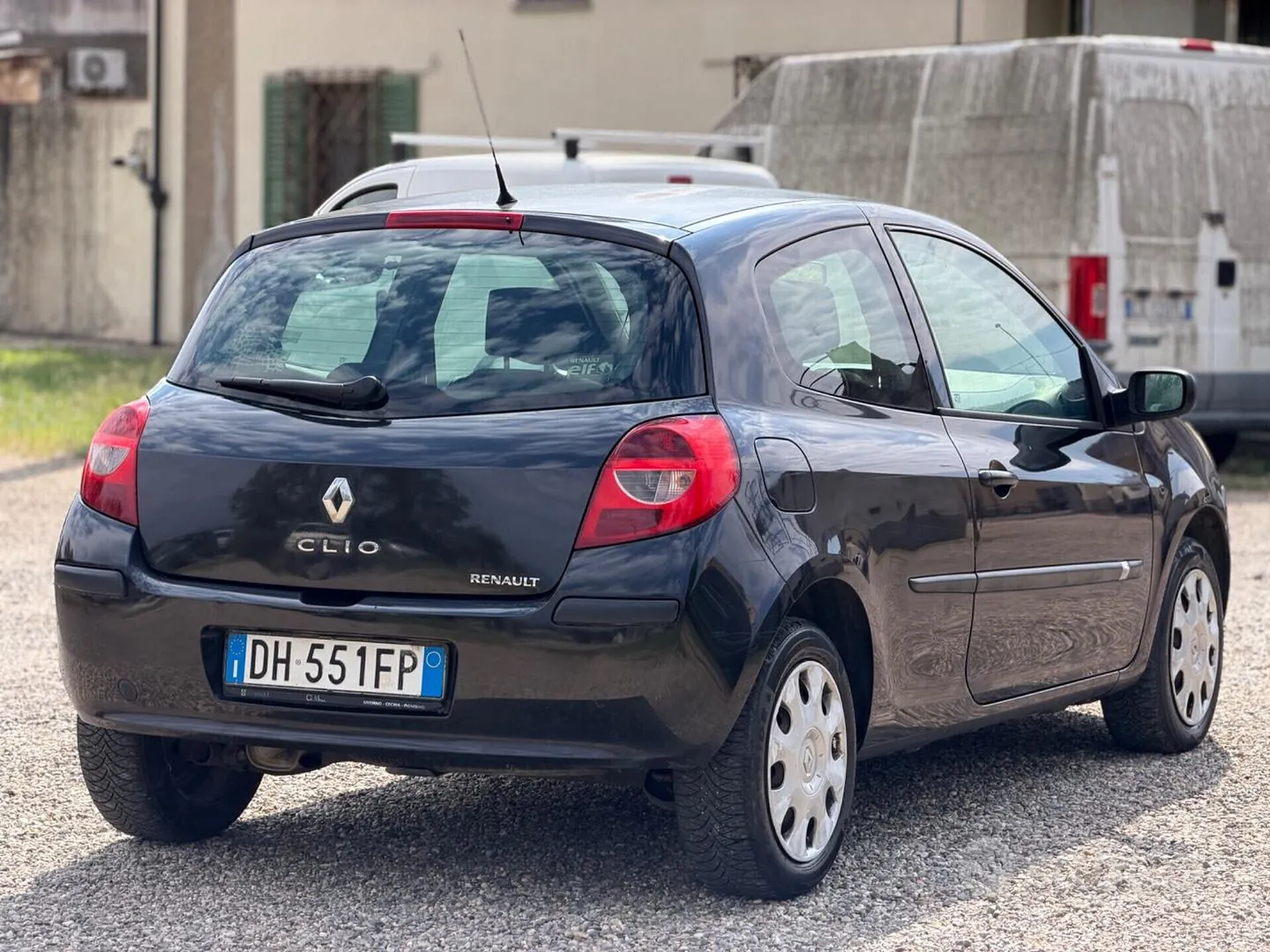 Renault Clio 2007 photo 4