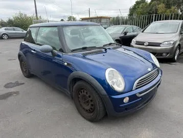 Mini One 2002 photo 2