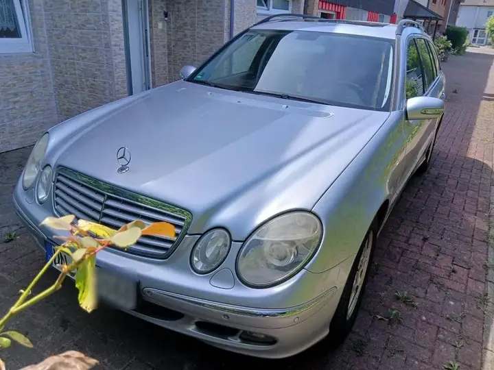 Mercedes-Benz E 220 Cdi T