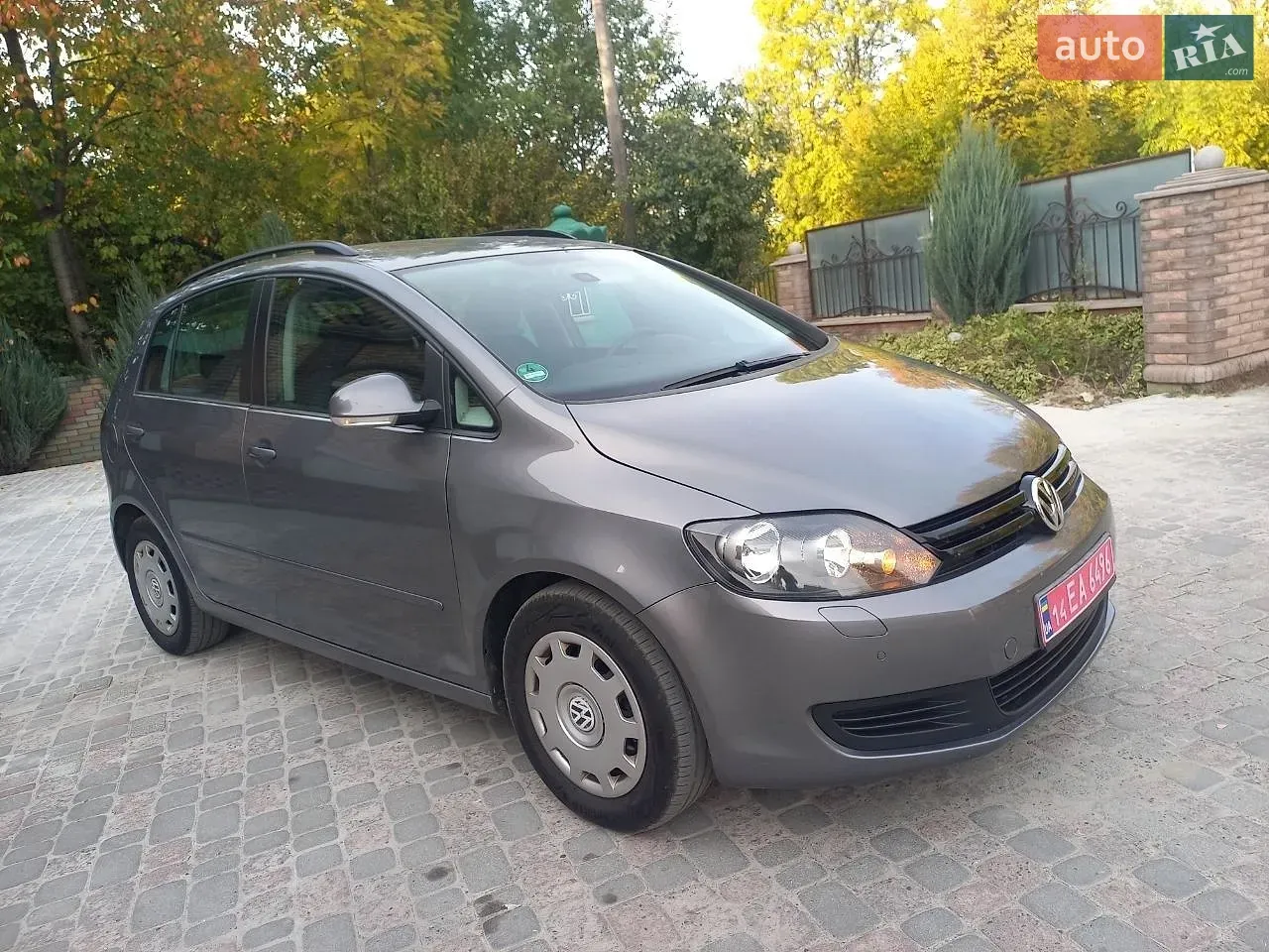 Volkswagen Golf Plus 2010 photo 2