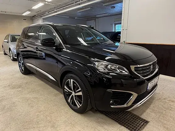 Peugeot 5008 2018 photo 2