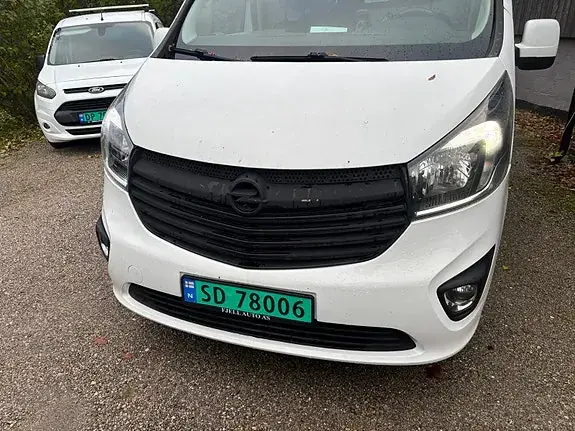 Opel Vivaro 2016 photo 2