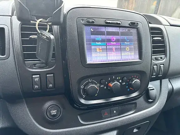 Opel Vivaro 2016 photo 5