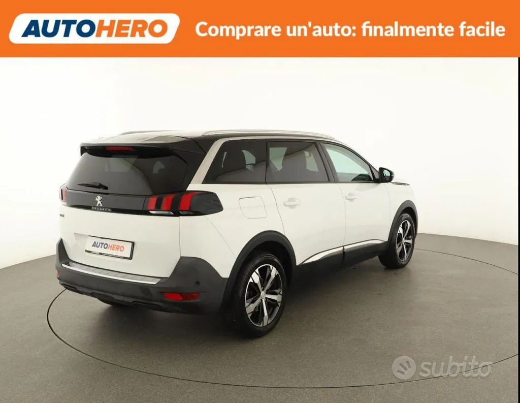 Peugeot 5008 2017 photo 5