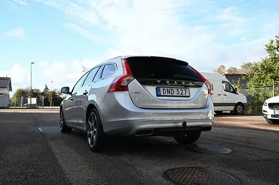 Volvo V60 2015 photo 3