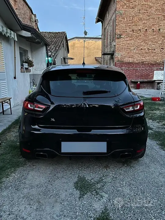Renault Clio 2018 photo 2